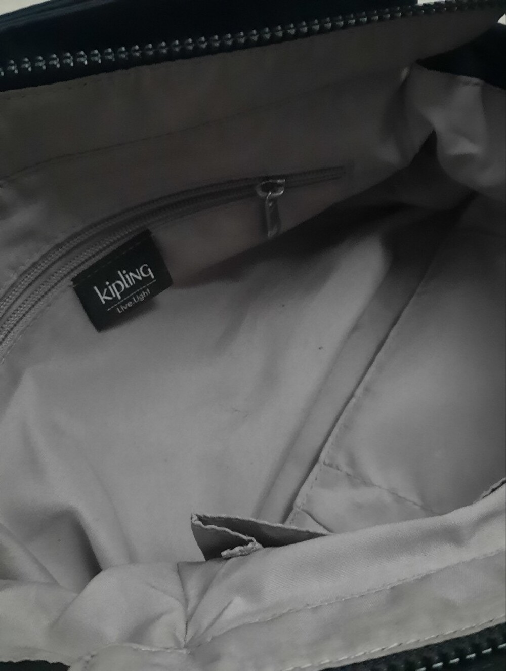 Kipling Black Purse - Picture 5 of 7